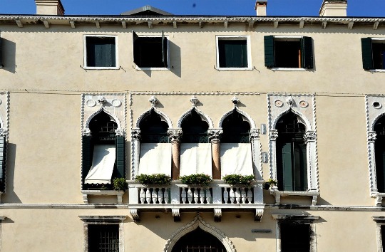 Фотография венецианского окна в эпоху Ренессанса