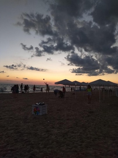 Фотография вечернего пляжа Джемете после заката