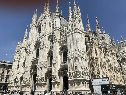 Фото кафедрального собора в Милане