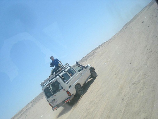 Фотография джип сафари в пустыне Египта