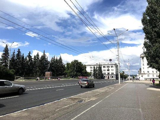 Фотография площади Республики в городе Чебоксары
