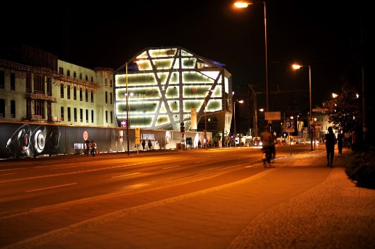 Фото современной архитектуры Берлина в Германии