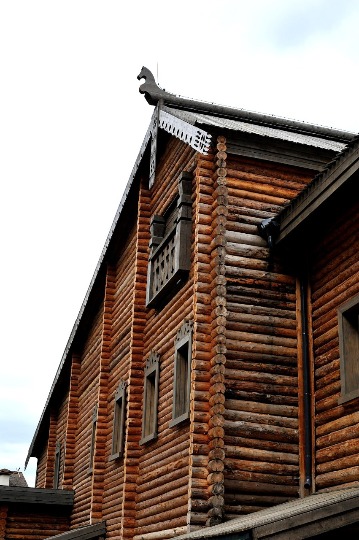 Фото образца деревянного зодчества русской сибири