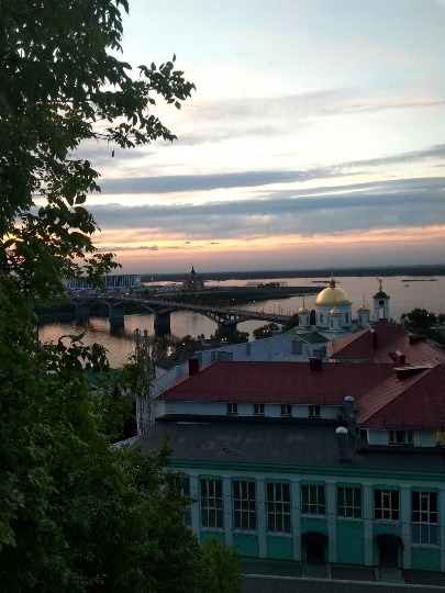 Фото нижегородской семинарии на закате