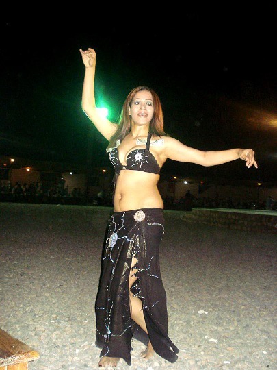 Фото с шоу восточных танцев в Египте