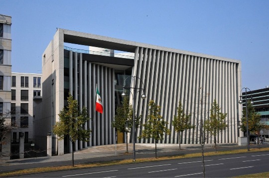 Современное фото Посольства Мексики в Берлине
